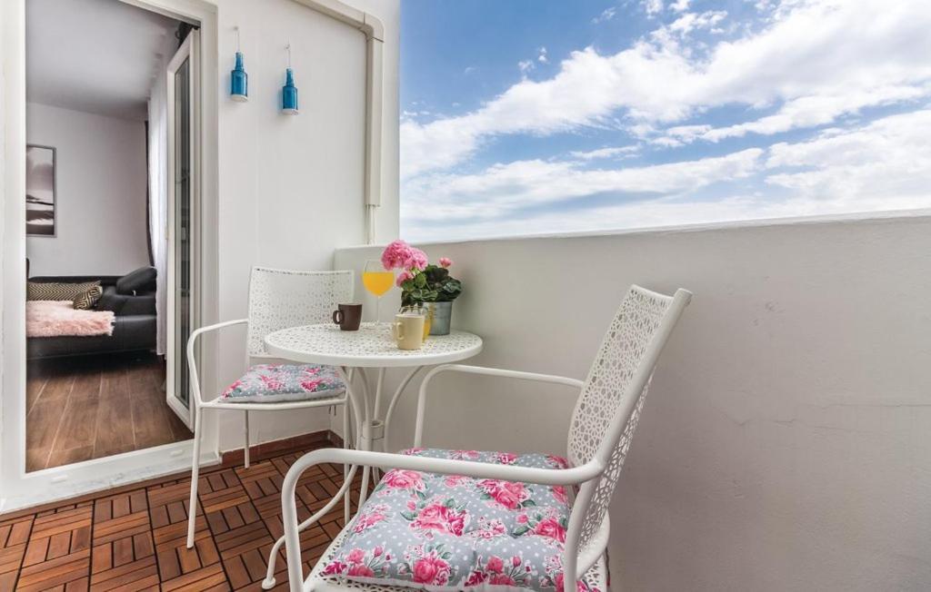 Apartment Trixi Pula Bagian luar foto